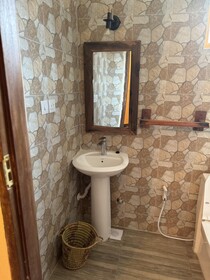 Villa Peace And Color