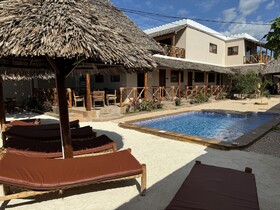 Villa Peace And Color