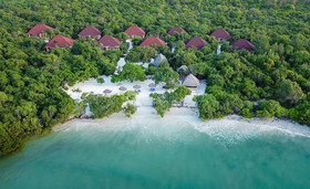 Pearl Beach by Sansi