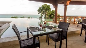 Pearl Beach by Sansi