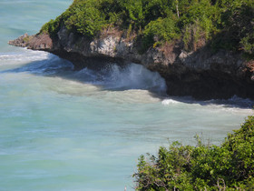 Pearl Beach by Sansi