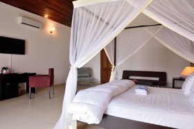 Azao Resort & Spa