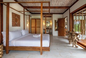 Sensations Eco Chic Hotel