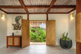 Sensations Eco Chic Hotel