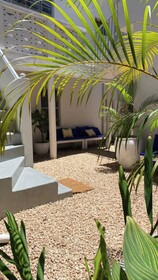 Hanaia House