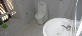 Venice Hotel And Apartment