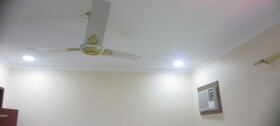 Venice Hotel And Apartment
