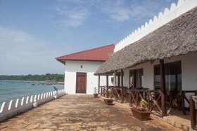 Sea View Hotel Mazizini