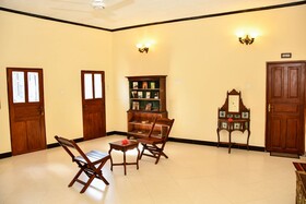 Forodhani Park Hotel