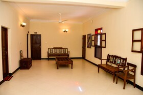 Forodhani Park Hotel