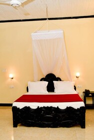 Forodhani Park Hotel