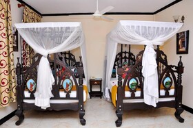 Forodhani Park Hotel