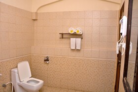 Forodhani Park Hotel