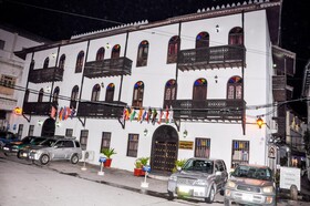 Forodhani Park Hotel