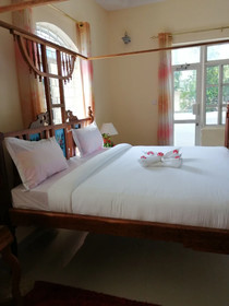 Salhiya Lodge - Hostel