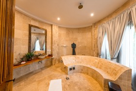 Xanadu Luxury Villas