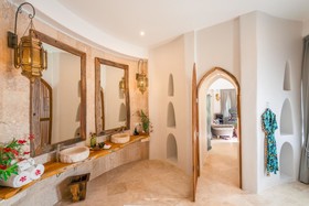 Xanadu Luxury Villas
