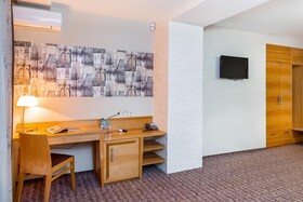 Zagrava Hotel