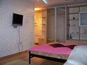 Club City Center Apartments