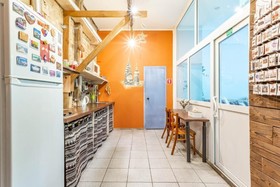 Garis Factory Hostel