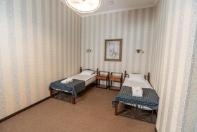 Guest House 1812