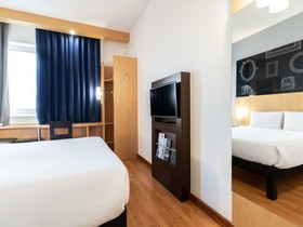 ibis Kiev City Center Hotel