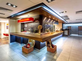 ibis Kiev City Center Hotel