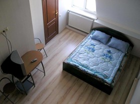 Uyut Hostel