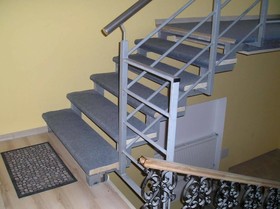 Uyut Hostel