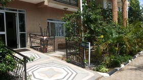 Rosevilla Hotel