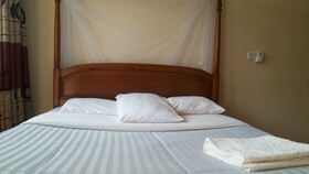 Rosevilla Hotel