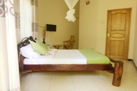 Bwindi Cultural Centre