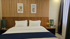 Grik Hotel - Entebbe