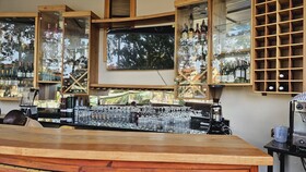 Grik Hotel - Entebbe