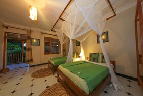 Papyrus Guesthouse Entebbe