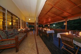 Papyrus Guesthouse Entebbe