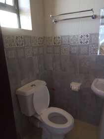 Emmaus Guesthouse Kampala