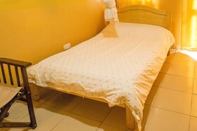 Matsiko Gardens And Hotel