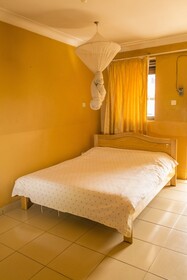 Matsiko Gardens And Hotel