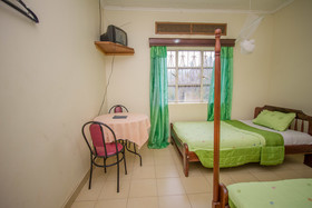 Muhabura Motel