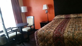 American Inn Anniston