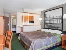 Super 8 by Wyndham Athens