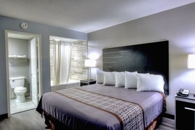 Red Roof Inn & Suites Athens, AL