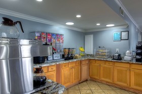 Red Roof Inn & Suites Athens, AL