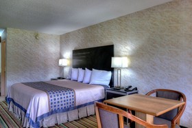 Red Roof Inn & Suites Athens, AL