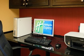 Holiday Inn Express Atmore