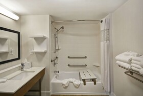Hampton Inn Auburn