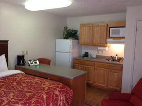 InTown Suites Extended Stay Auburn