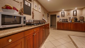 Best Western Plus Bessemer Hotel & Suites