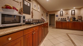 Best Western Plus Bessemer Hotel & Suites